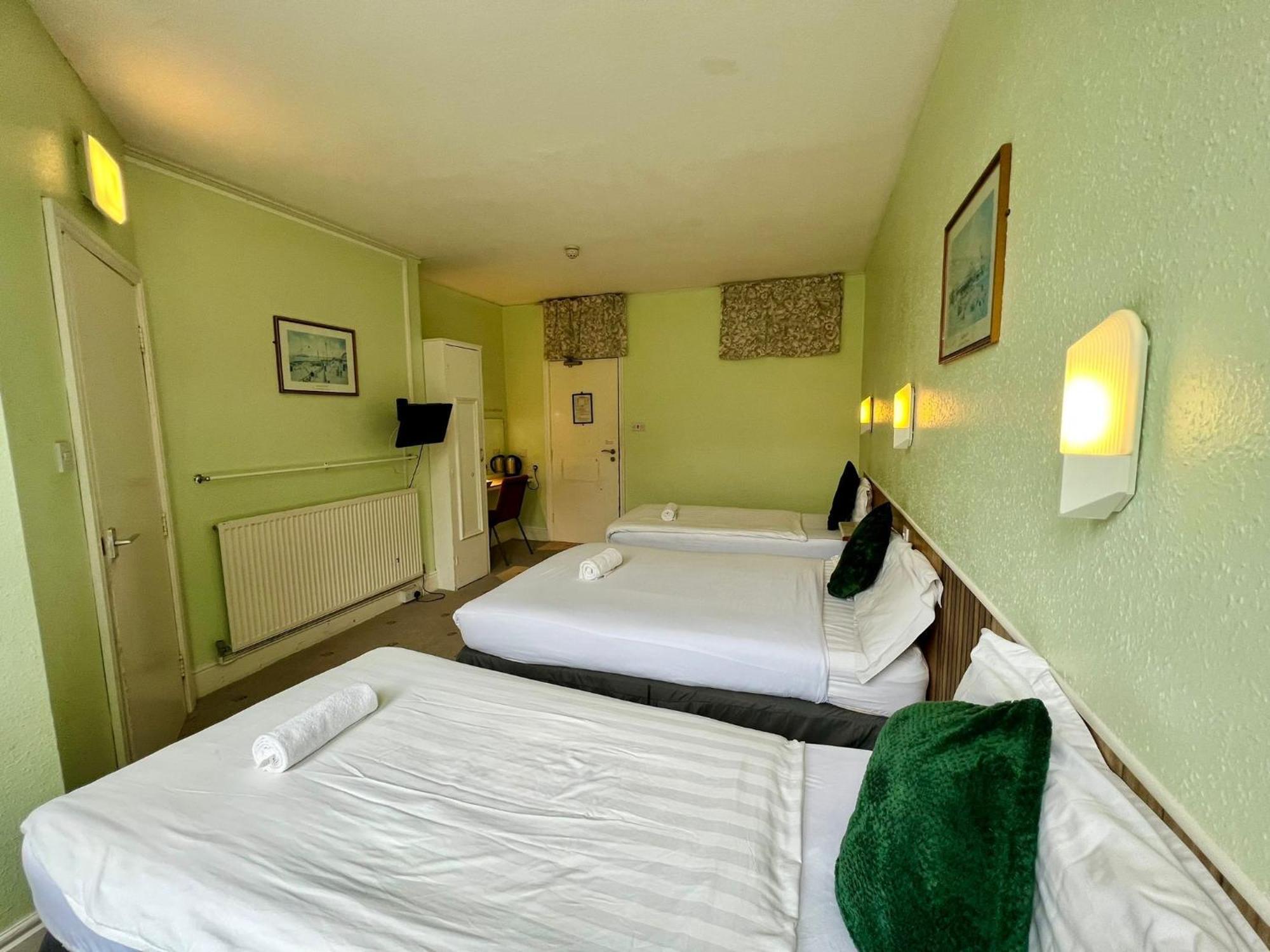 Green Gables Hotel Scarborough Phòng bức ảnh