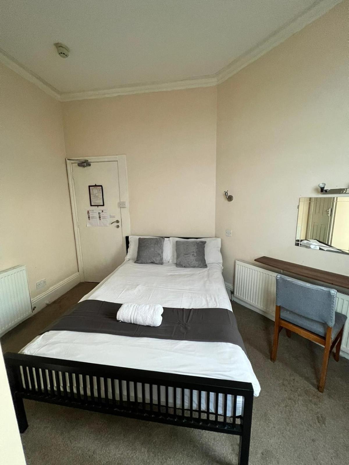 Green Gables Hotel Scarborough Phòng bức ảnh